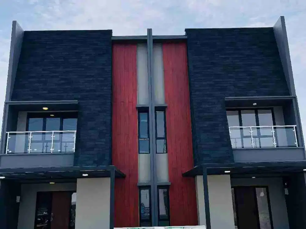 Rumah minimalis modern 2lantai yang berada di lokasi strategis