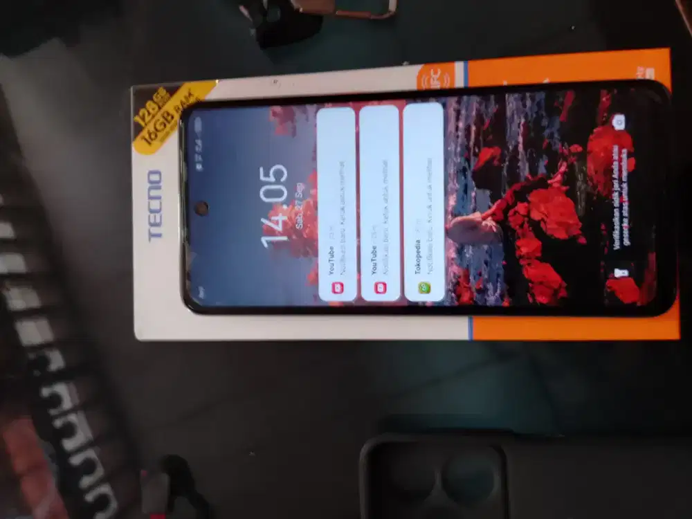 TECHNO SPARK 20 8/128