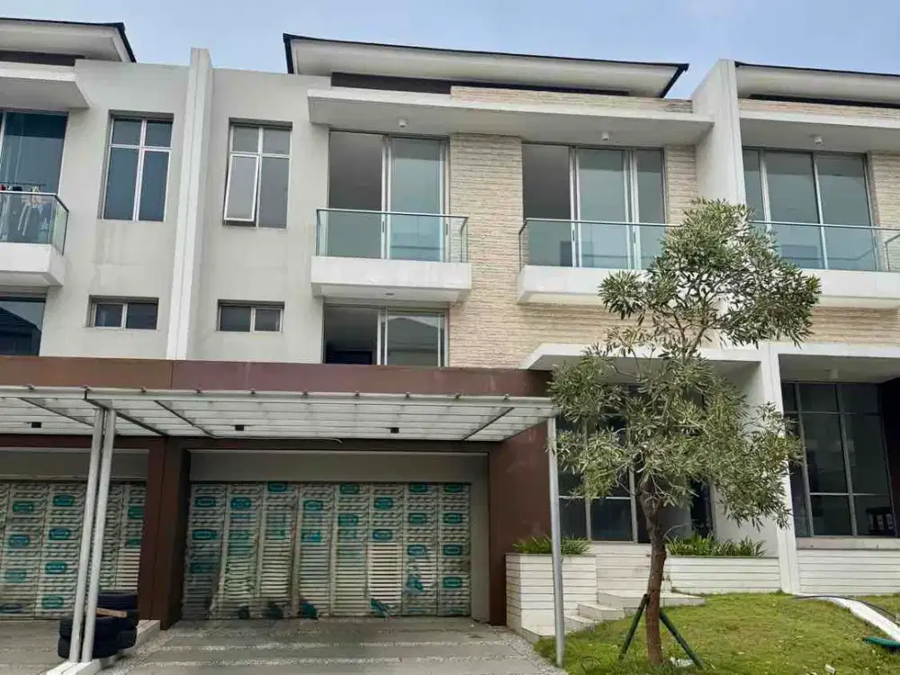 Rumah PIK 2 Manhattan Brandnew Harga Termurah (10x25m)