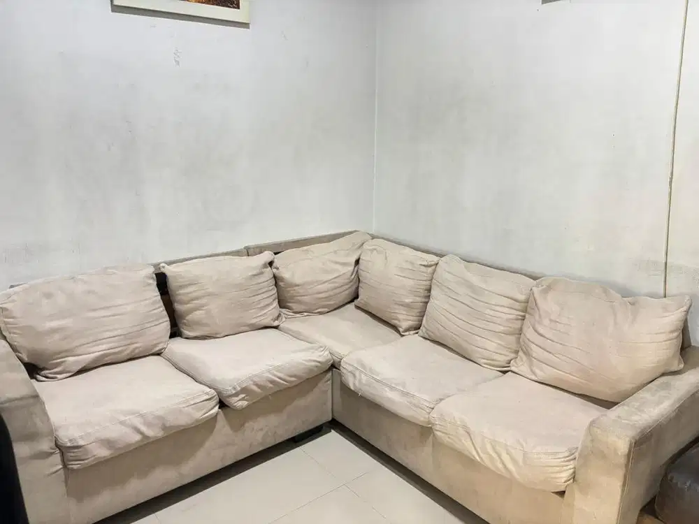Sofa model L informa