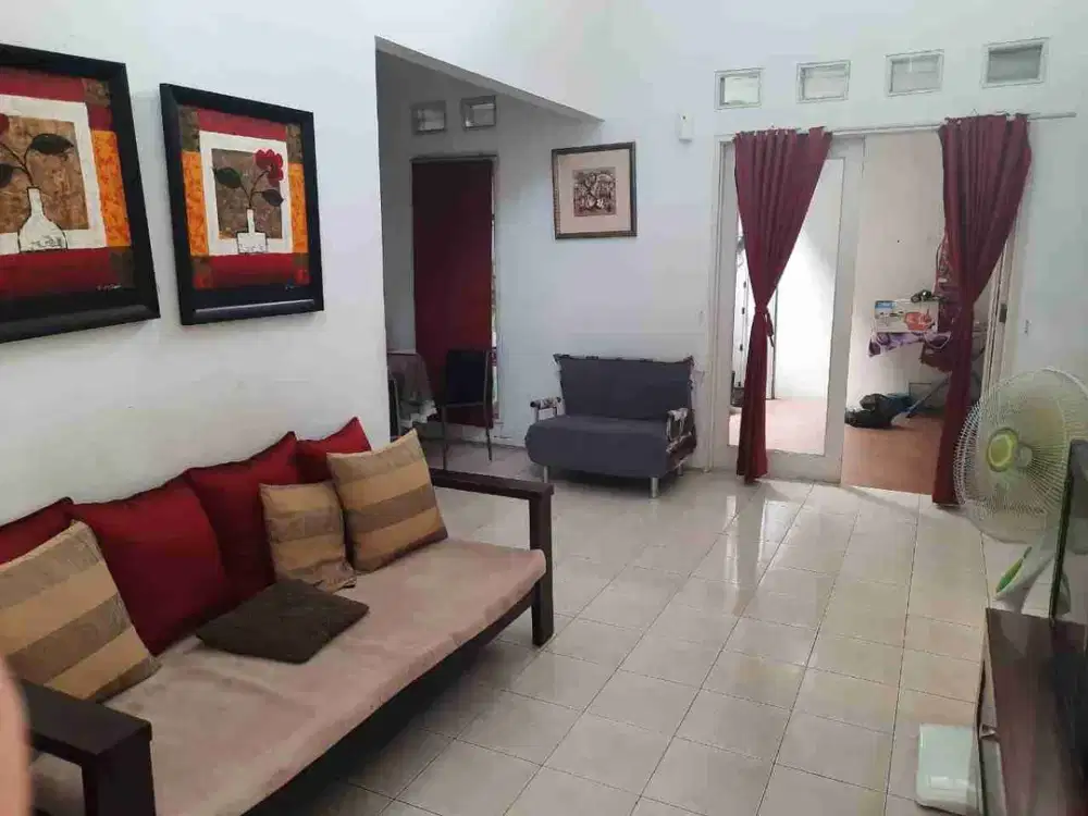 Rumah bagus full furnished deket toll area strategis siap huni di Bintaro 11057