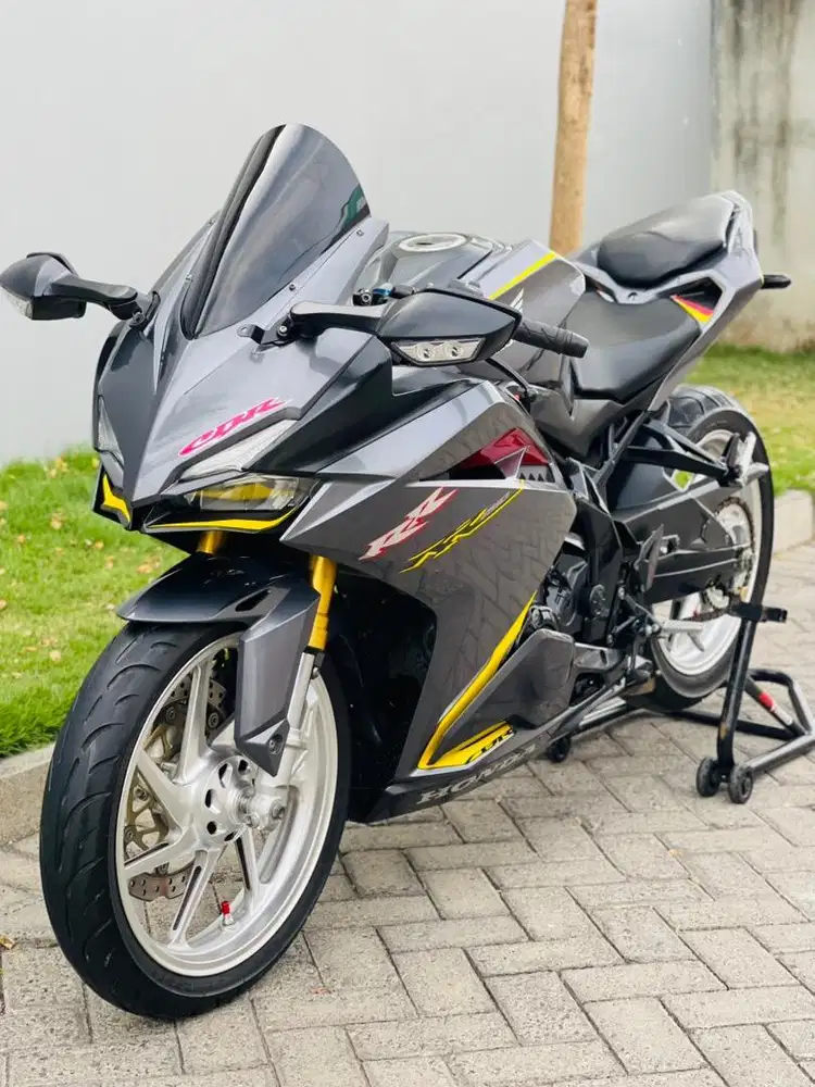Honda cbr250rr grey 2017 plat W honda cbr 250rr grey 2017 cbr 250 rr