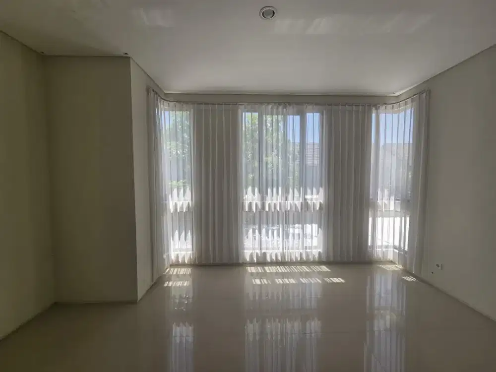 Rumah Northwest Lake