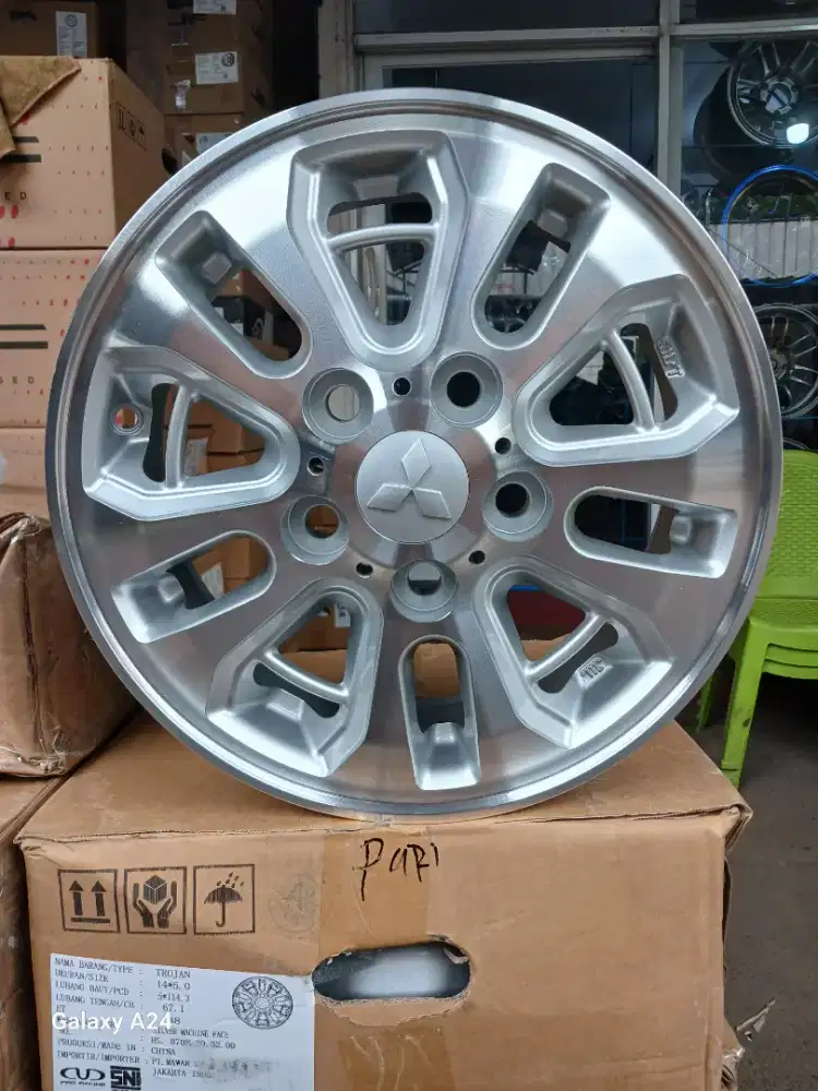 Rep velg oem mitsubishi kuda Ring 14 pcd 5x114,3 ET 38. Carry tayo dll