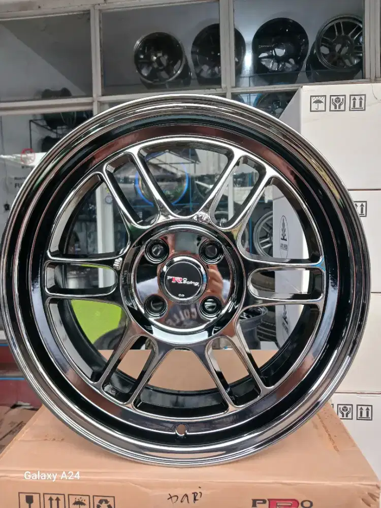 Velg enkei rpf1 ring 16x7 pcd 4x100 ET 40 black chrome. Vios jazz