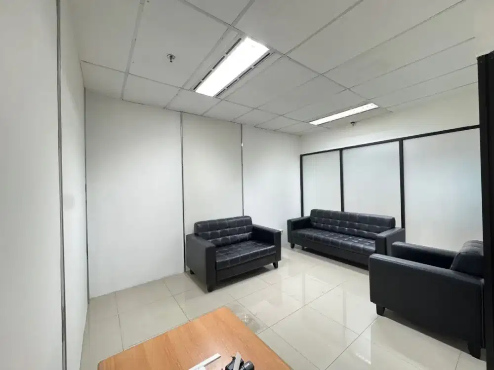 Sewa ruang kantor springhill office tower 80 meter siap pakai