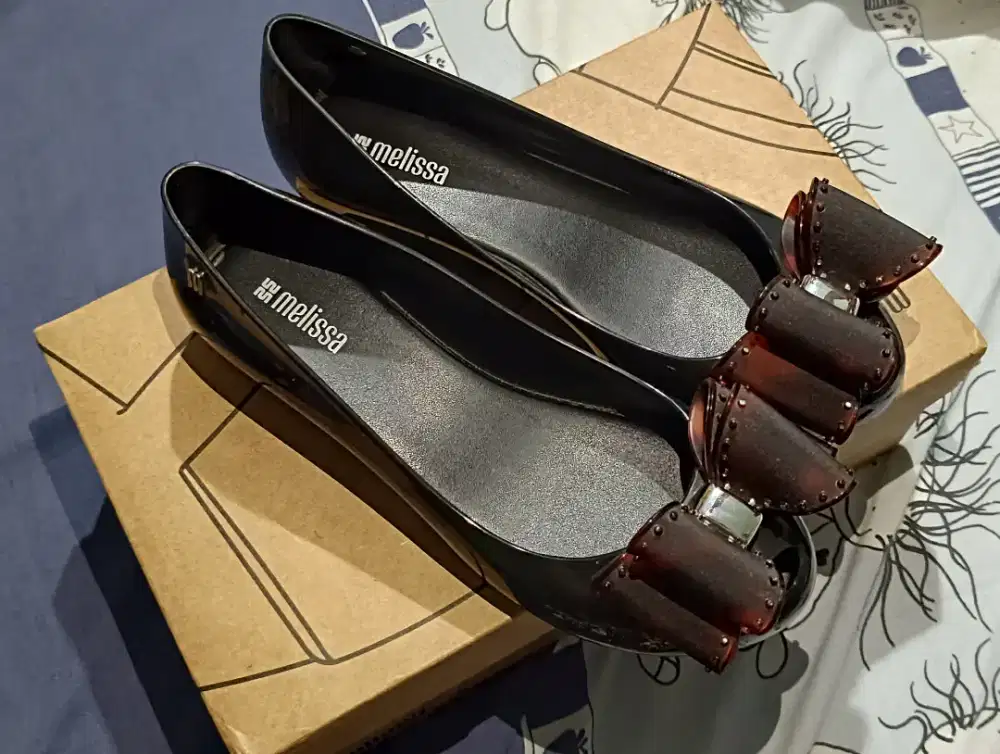Preloved Sepatu Melissa