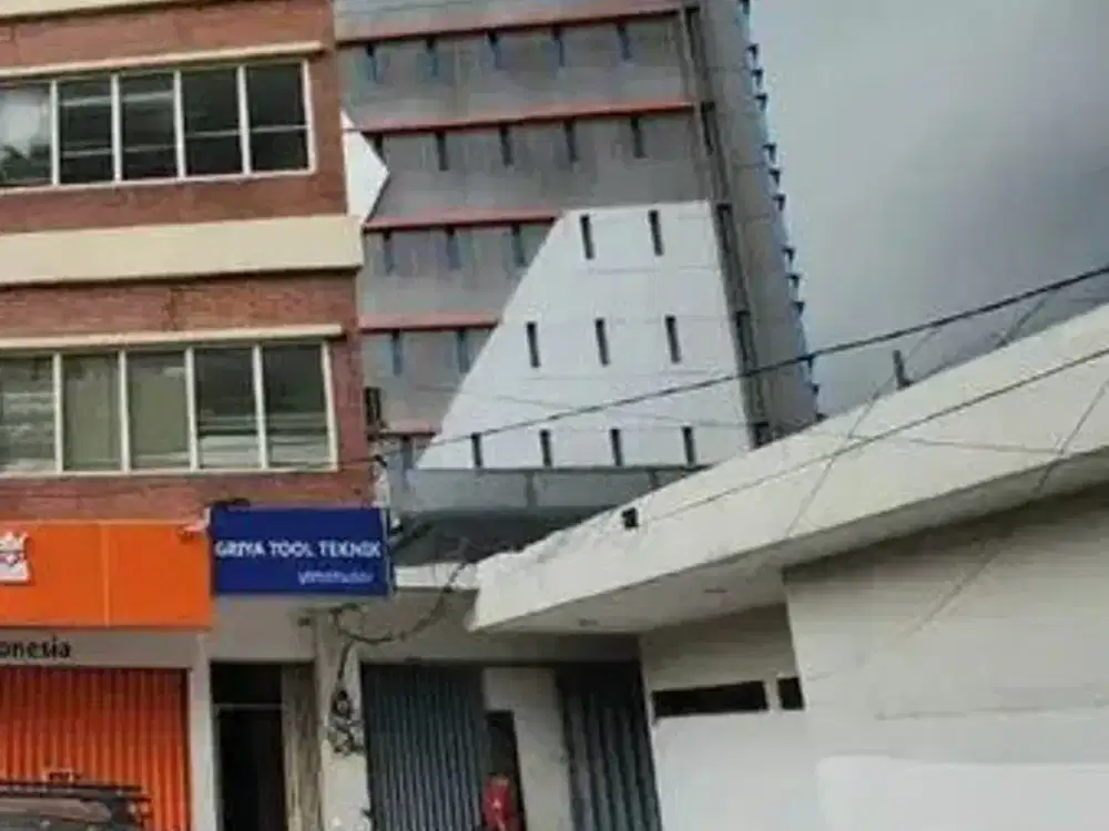 Di Sewakan Ruko 3 Lantai Lokasi Strategis di Raden Inten, Duren Sawit, Jakarta Timur