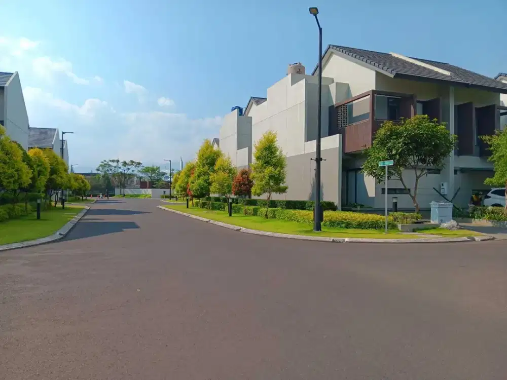 Rumah Freya Cantik Hook Semi Furnish di Cluster Flora Summarecon