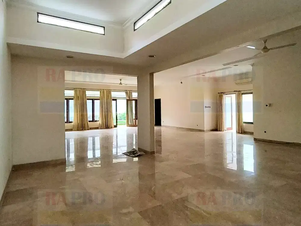 DIJUAL CEPAT, RUMAH 1 LANTAI DI PONDOK INDAH LUAS TANAH 756-SPESIAL