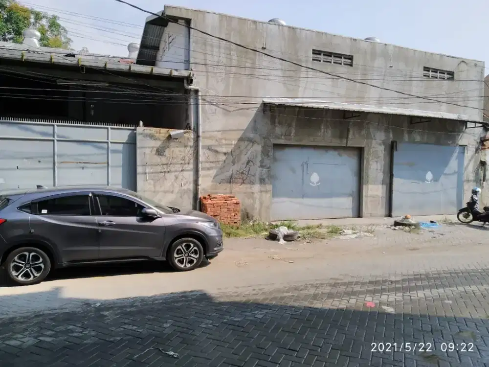 Gudang Lebak Sari Bangunan Terawat Posisi masih Tersewa