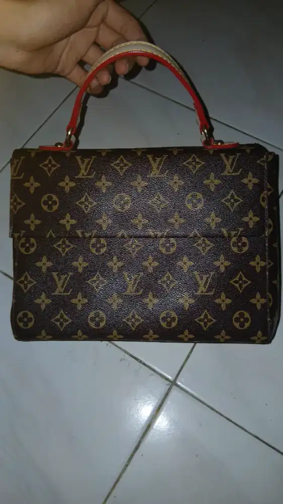 Tas Louis Vuitton ORI