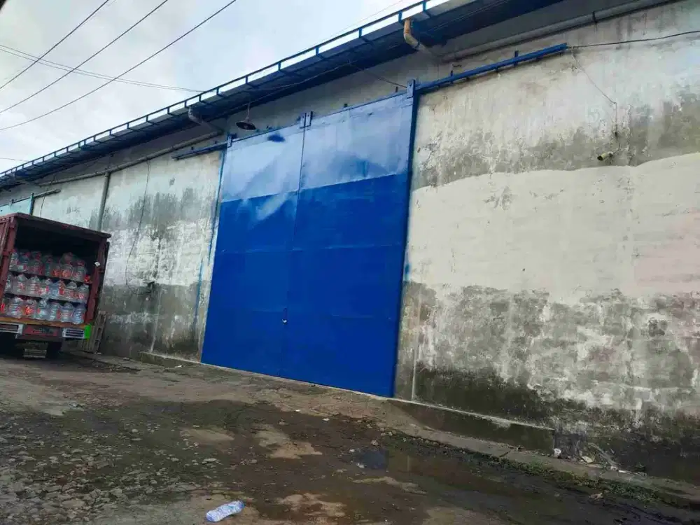 Disewakan Gudang loss siap pakai