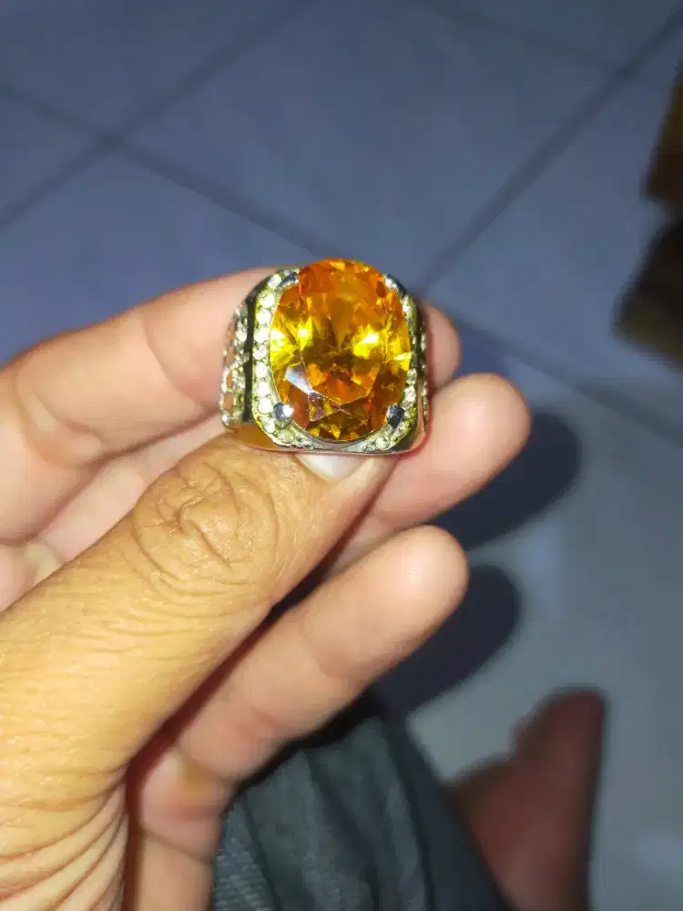 Yelow sapir ( istimewah)