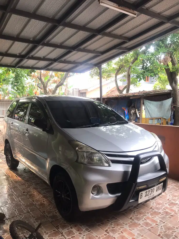 Daihatsu Xenia 2015 Bensin