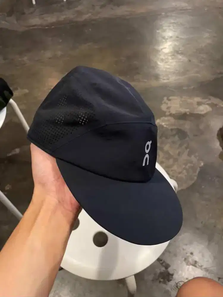 On PERFORMANCE cap running
unisex