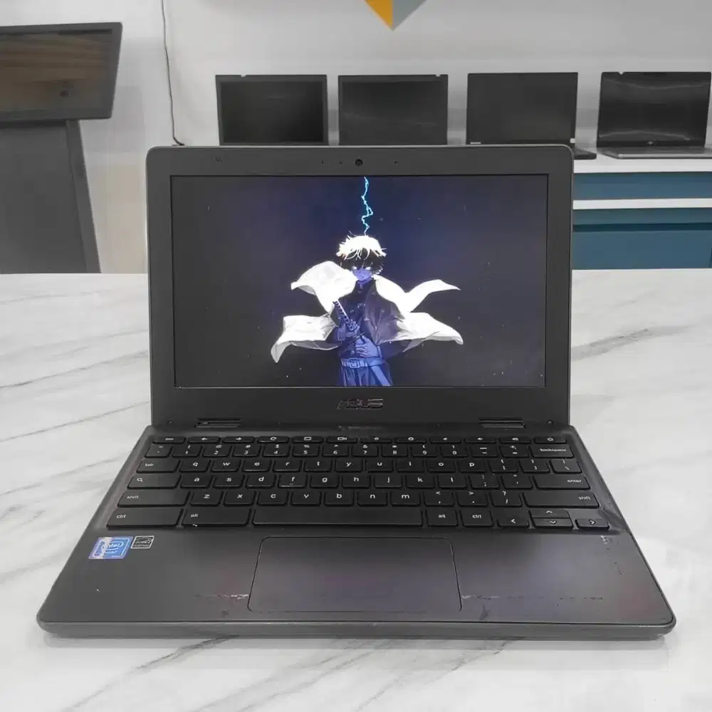 [AS03] Laptop Editing 4GB SSD 12Inch Cocok Untuk Mahasiwa