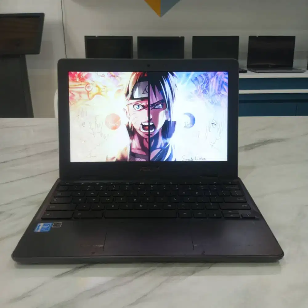 [AS03] Laptop Editing 4GB SSD 12Inch Kamera Jernih