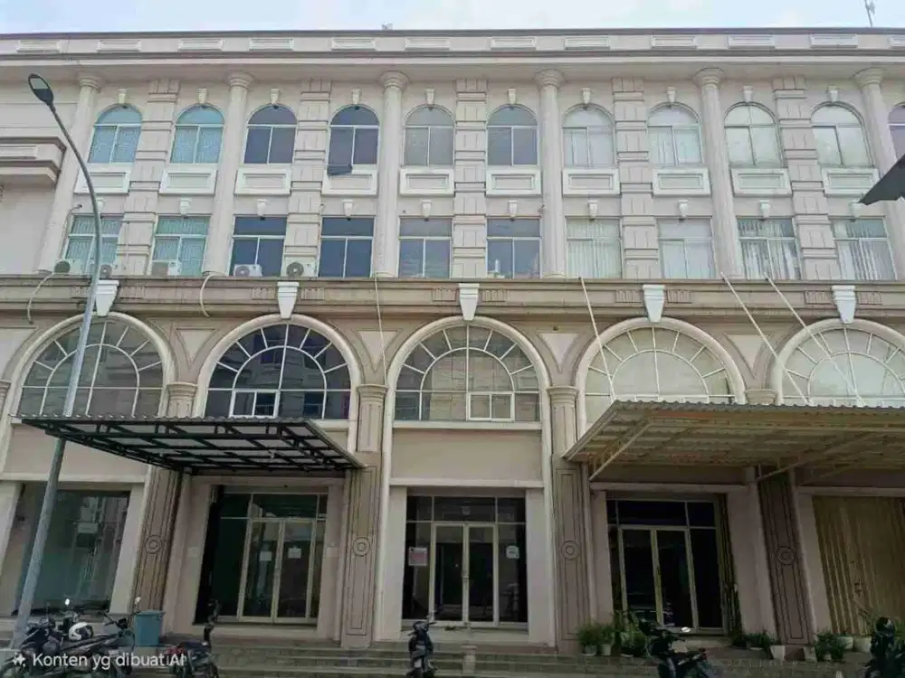 DISEWAKAN RUKO CROWN GREEN LAKE CITY HADAP DALAM