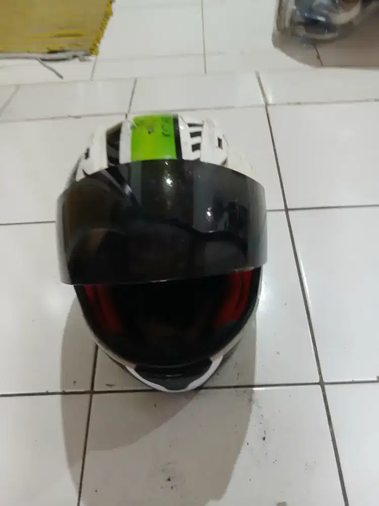 Helm Kyt rc 7 warna putih hijau
