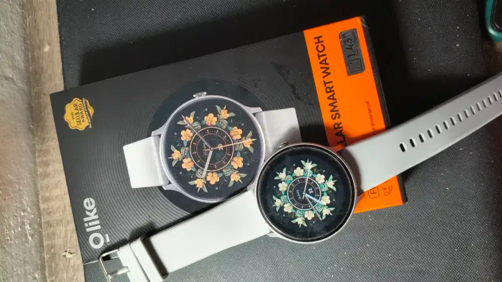 Olike FW6 Smartwatch 1.43 inch