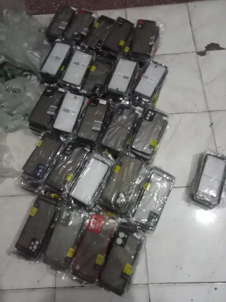 SOFTCASE HP CAMPURAN BARU BORONG AJA