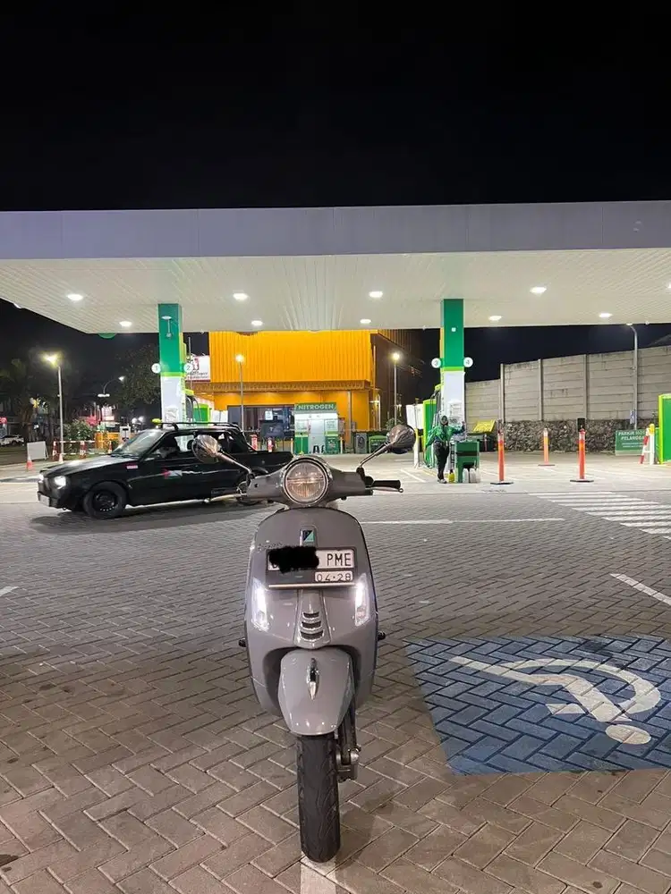 Dijual cepat Vespa Primavera 2023