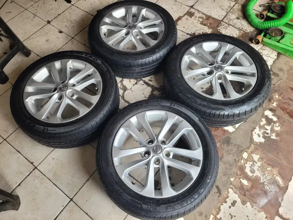 Velg Nissan juke R17 original paket ban bisa serena xtrail innova dll
