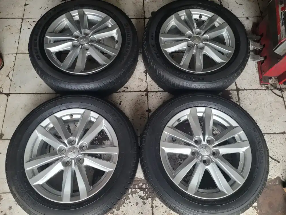 Velg mitsubishi outlander R17 paket ban bisa innova xpander grandis