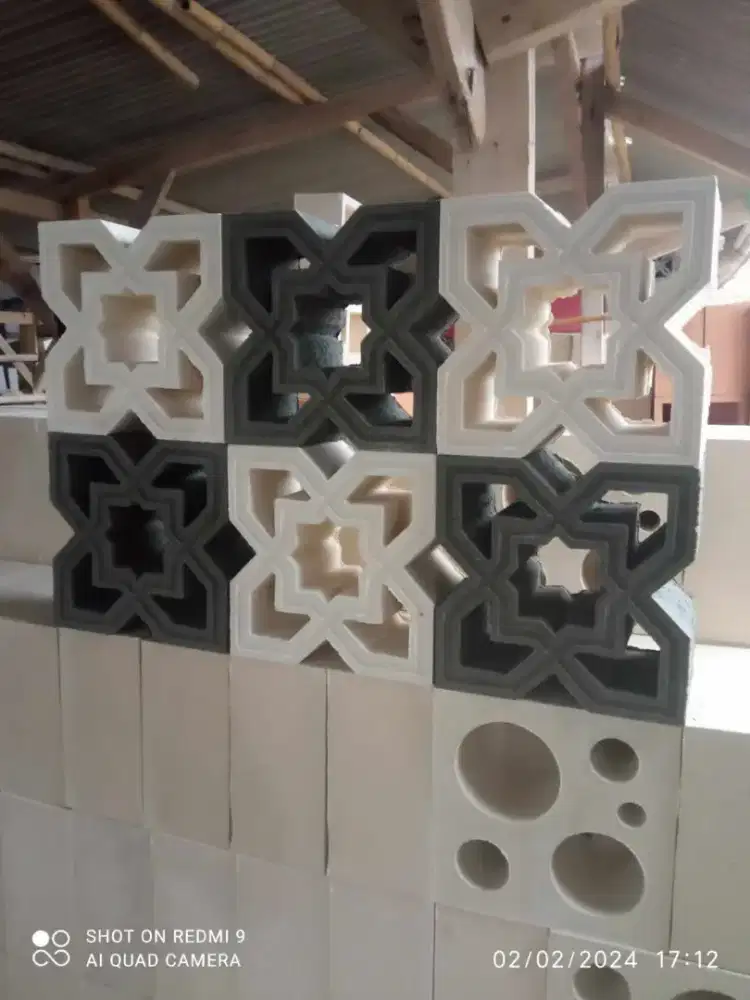 Roster beton berbagai macam motif