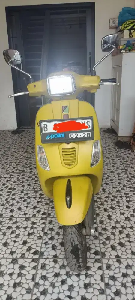 Vespa Piaggio 3V 125