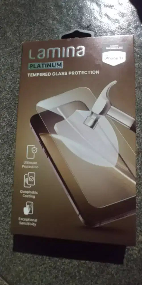 Edisi salah beli _ tempered glass protection  Lamina buat Iphone 17