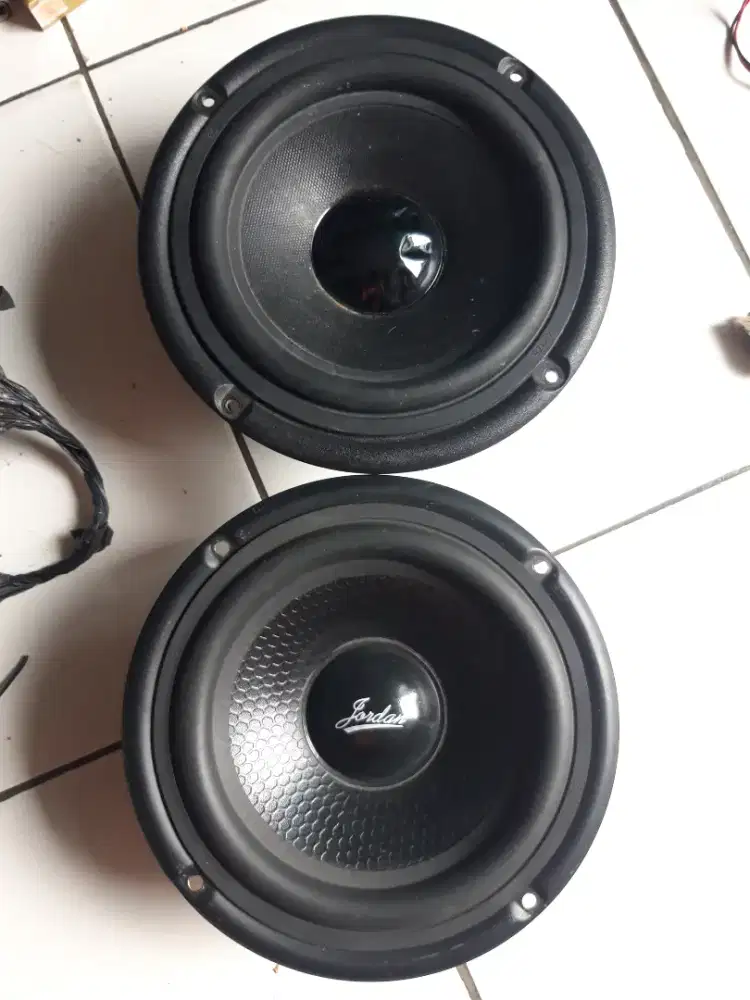 Speaker 7 inch sepasang