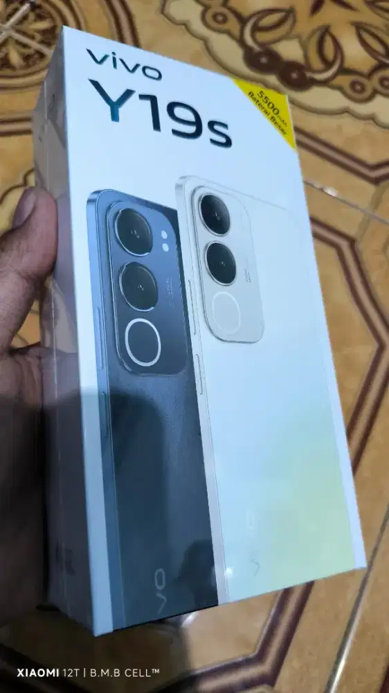 VIVO Y19S RAM 4GB+64GB. Baru. Segel. Garansi resmi. Bisa cod serkot