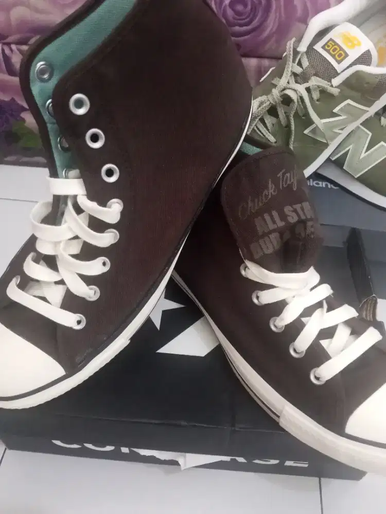 Sepatu Converse Baru