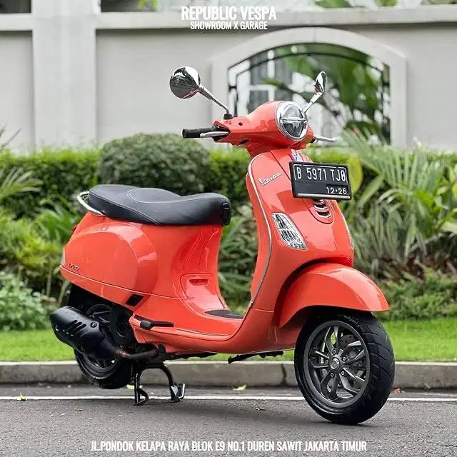 DIJUAL! PIAGGIO VESPA LX 125 IGET LED TH 2021 PERFECT CONDITION