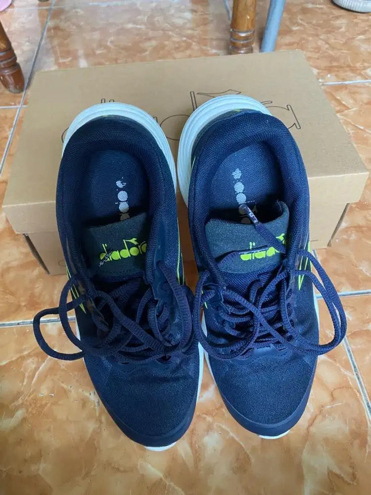 Diadora Nazil Running Navy Size 40