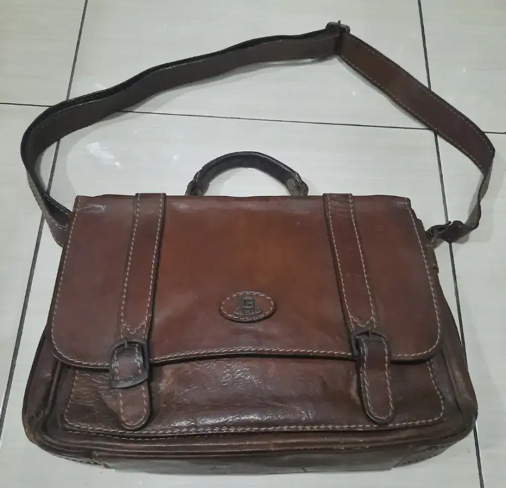 BONIA Messenger Bag