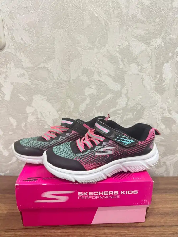 Sepatu Anak Cewek Skechers