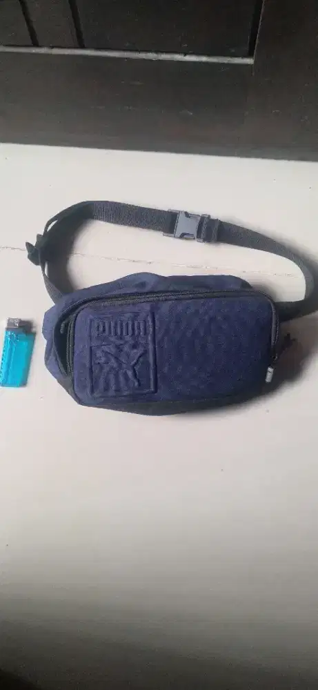 Tas puma slempang atau pinggang