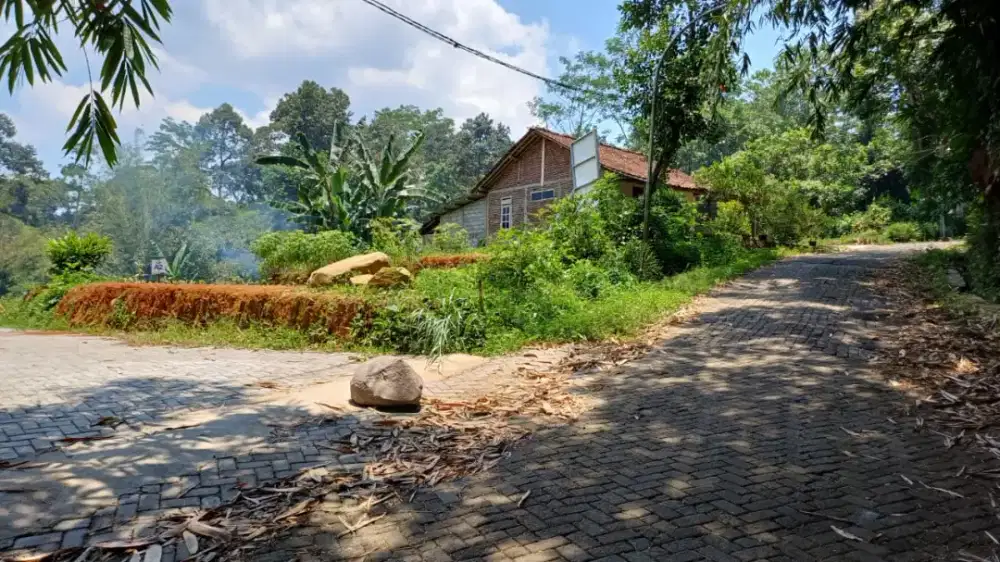 KAVLING SHM STRATEGIS 100METER  JALANRAYA GUNUNGPATI KOTA SEMARANG