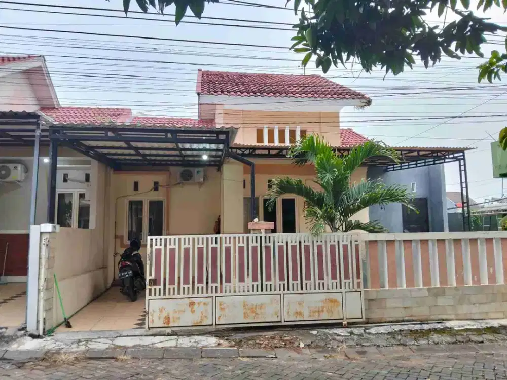 DIJUAL RUMAH TANPA PERANTARA  Dekat UNDIP