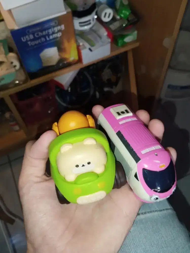 Dijual Barang Preloved Mainan Kereta Teman Titipo Kereta Pink (Genie)