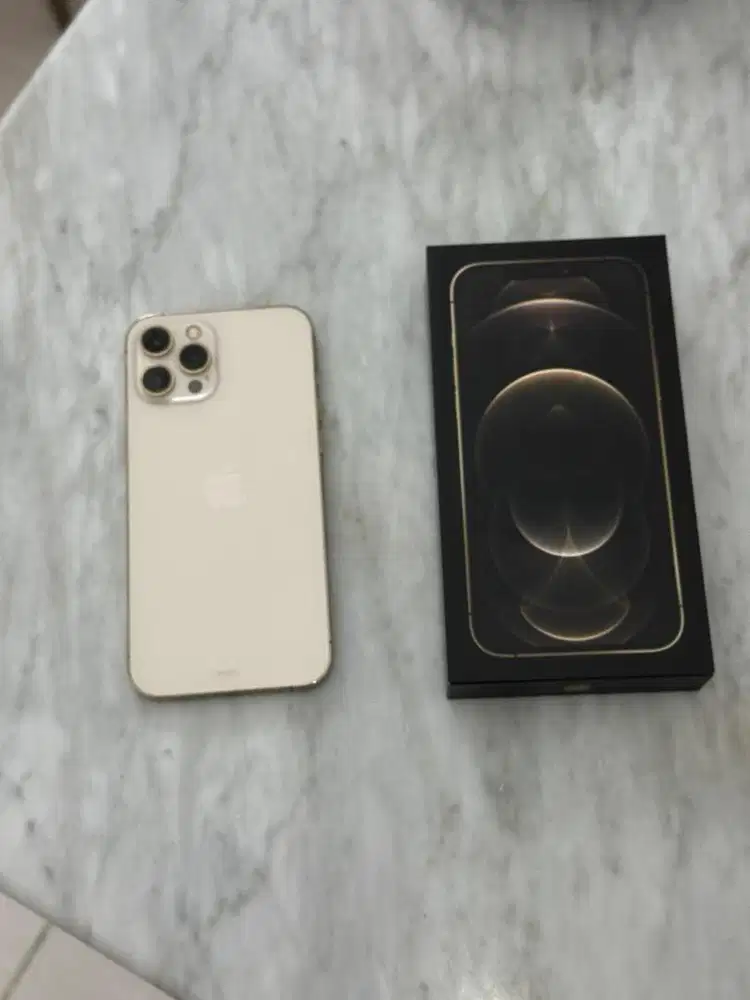 iPhone 12 Pro Max 256 GB Gold Preloved