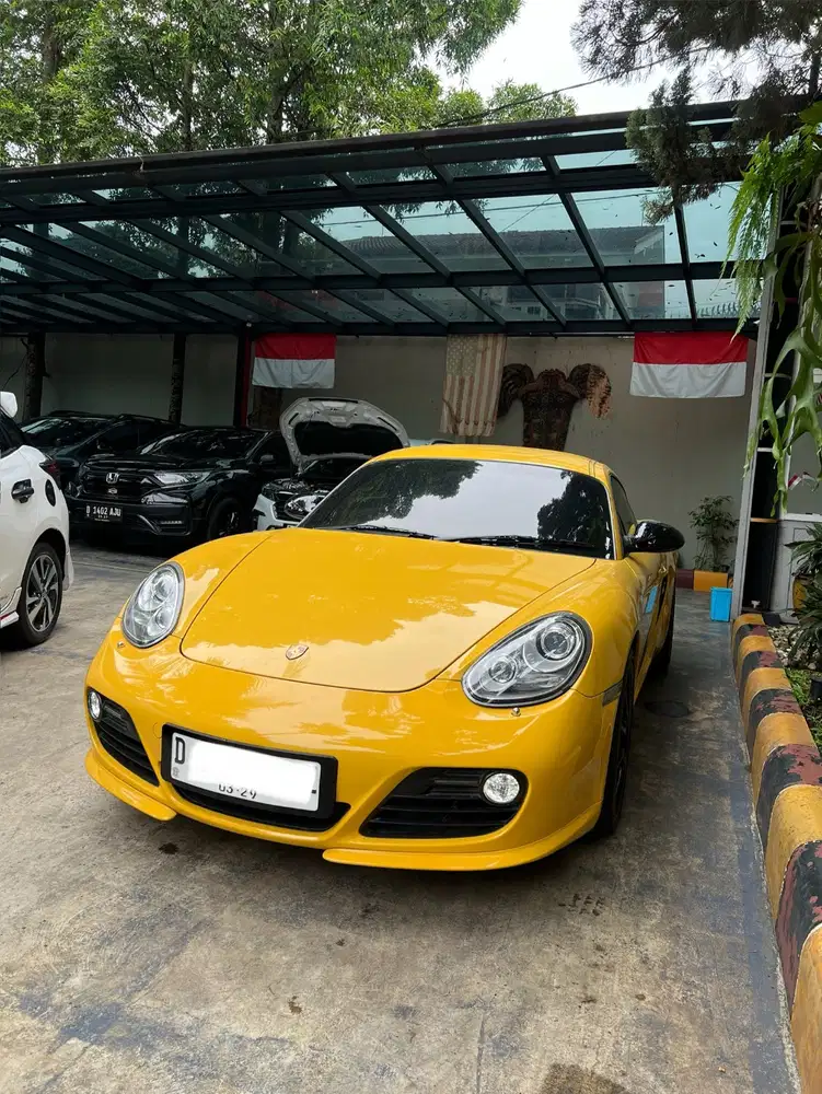 Porsche cayman 2.7 at 2011 kuning