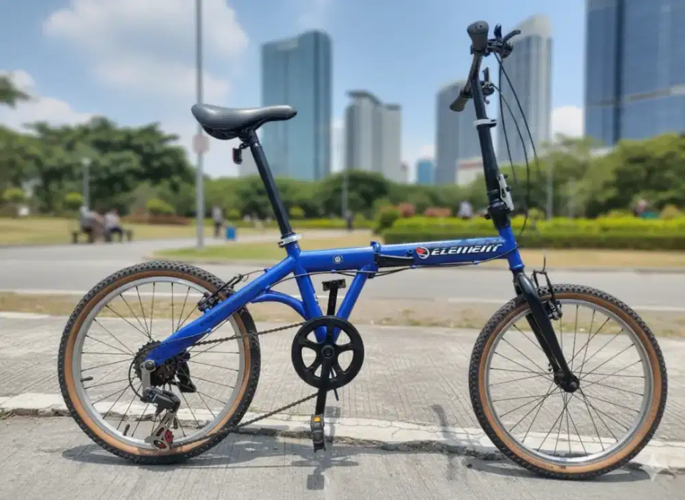 Sepeda lipat ukuran 20