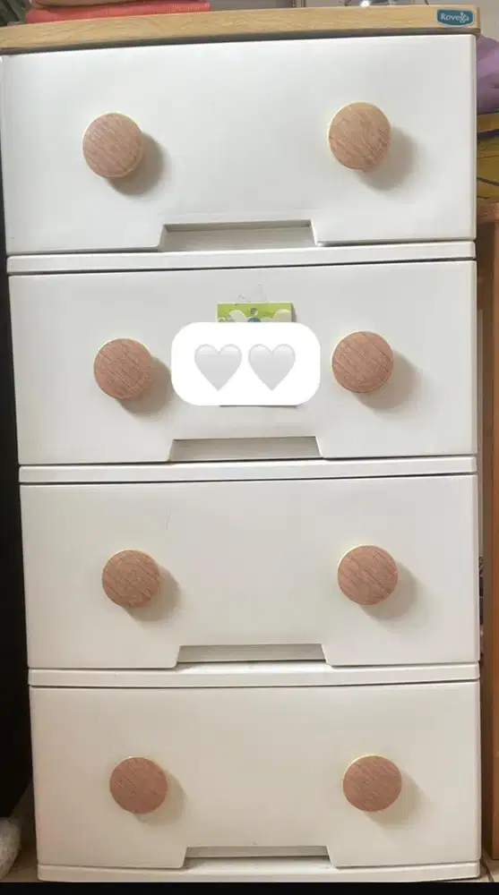 Lemari anak laci rovega