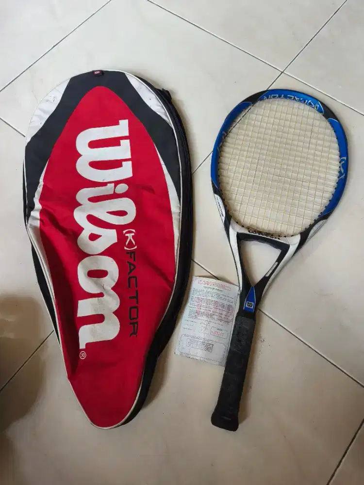 Raket tennis wilson k factor