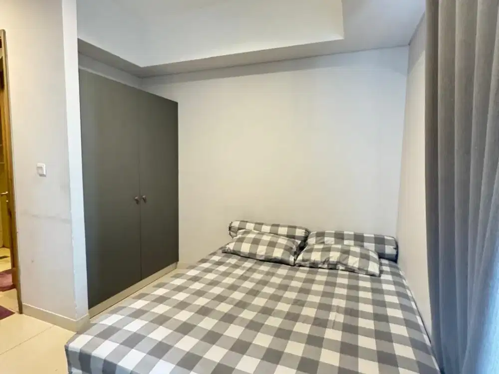 Studio Furnished Apartemen Taman Anggrek Residences - Jakarta Barat
