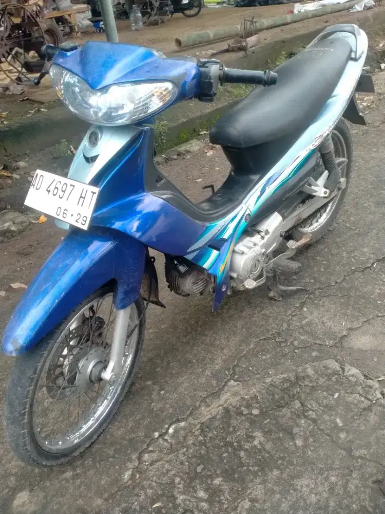 Jupiter z 2004 biru komplit mesin bagus kering